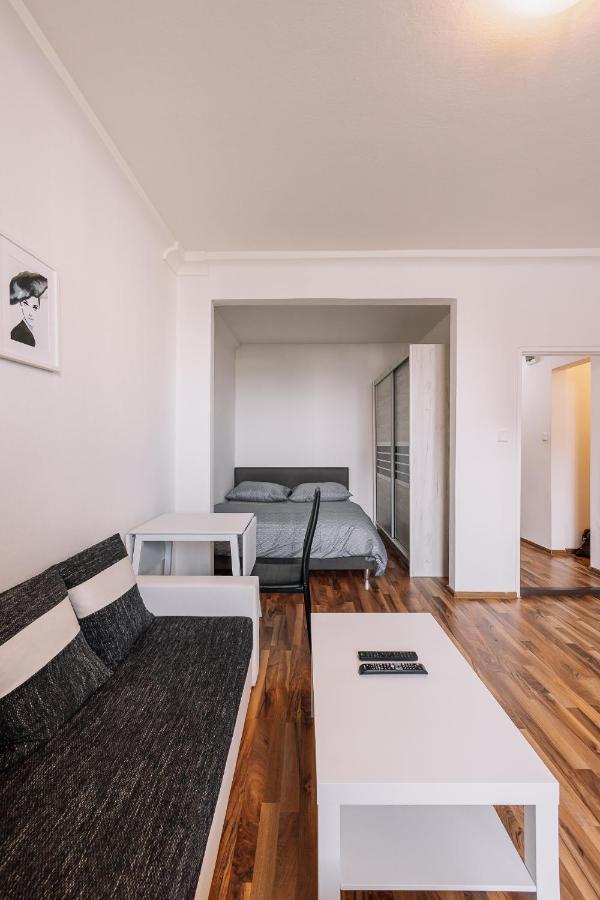 Cozy Apartment In Ruzinov 브라티슬라바 외부 사진