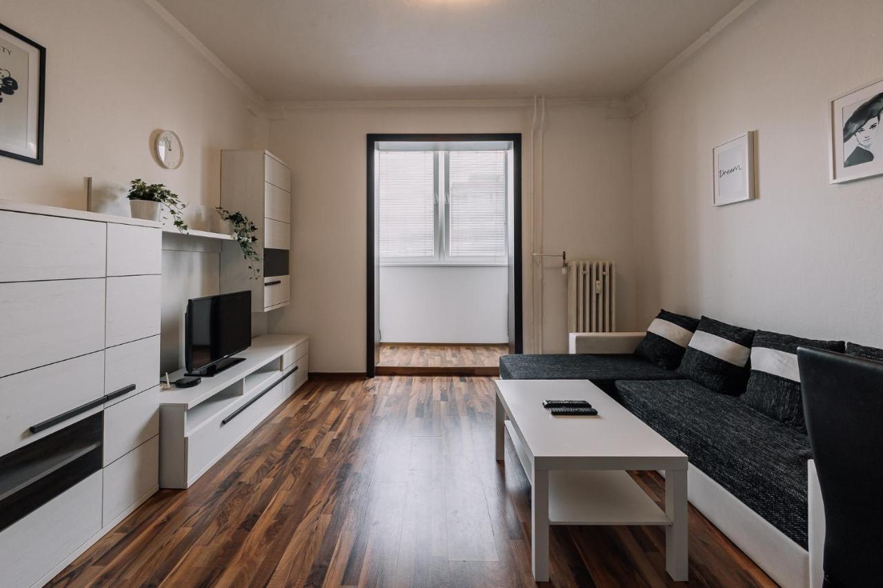 Cozy Apartment In Ruzinov 브라티슬라바 외부 사진